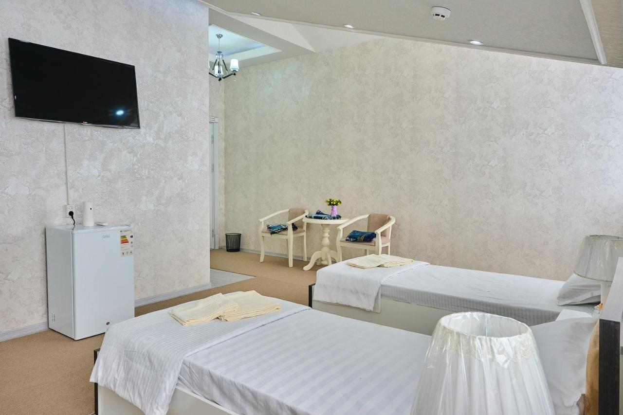 Gunesh Hotel Szamarkand Kültér fotó