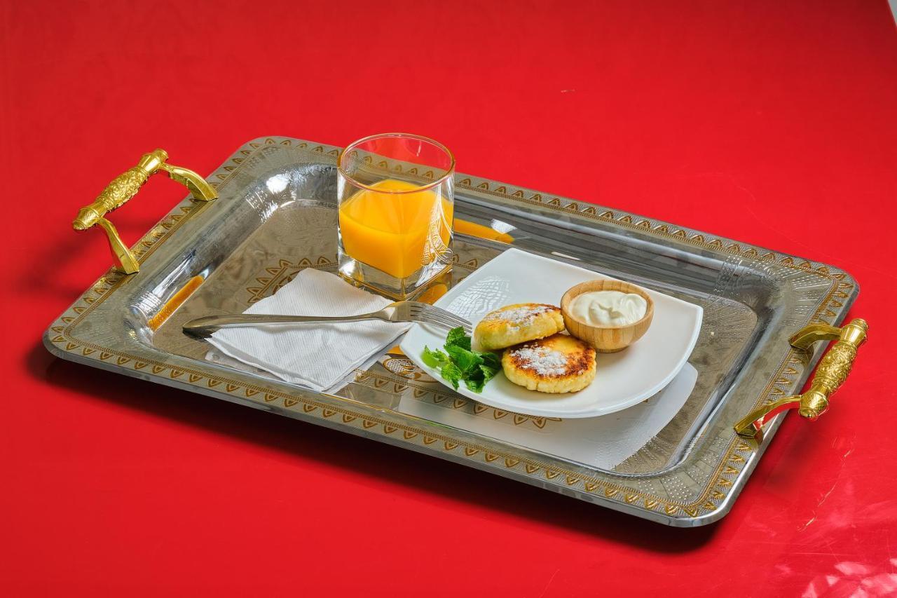Gunesh Hotel Szamarkand Kültér fotó