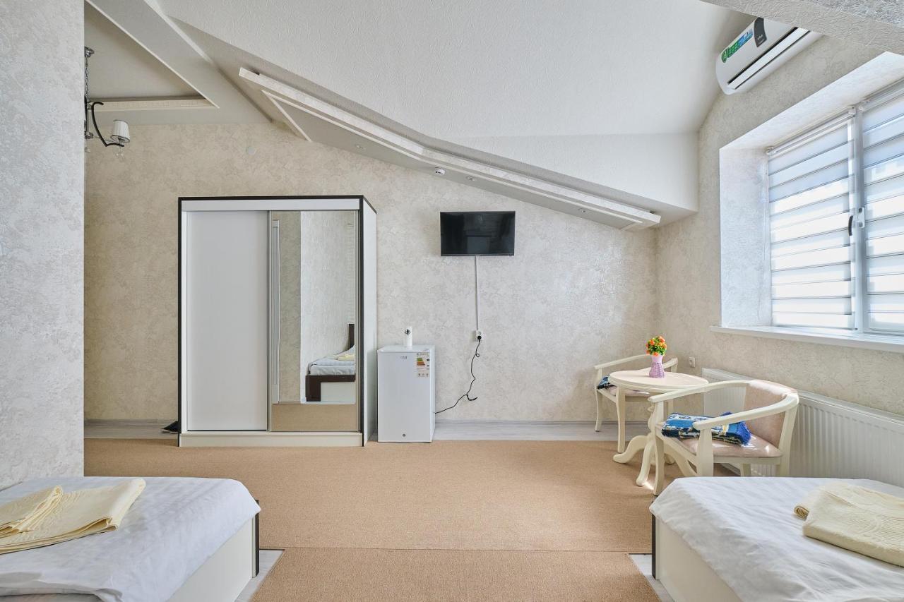Gunesh Hotel Szamarkand Kültér fotó