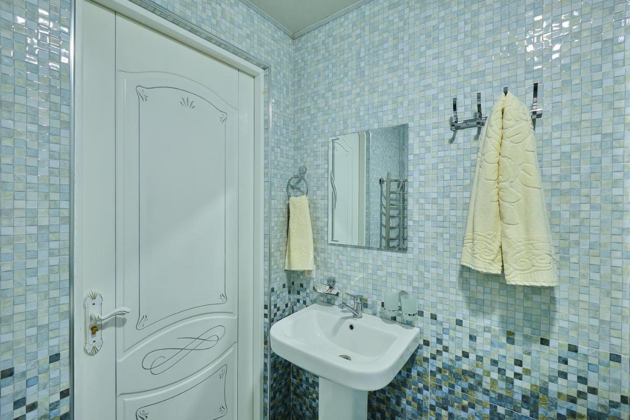 Gunesh Hotel Szamarkand Kültér fotó