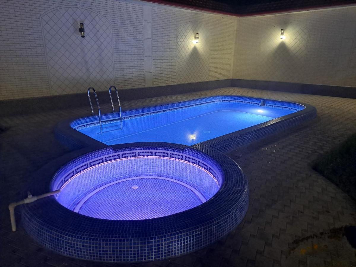 Gunesh Hotel Szamarkand Kültér fotó